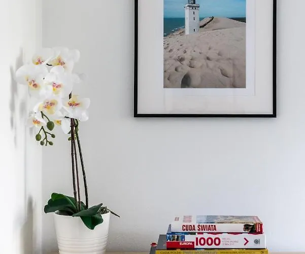 Sanhaus - Grand - Z Balkonem I Parkingiem 300 M Od Plazy *